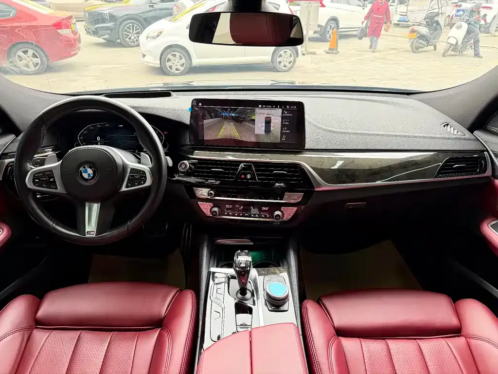 BMW 6 Series GT — фото 10