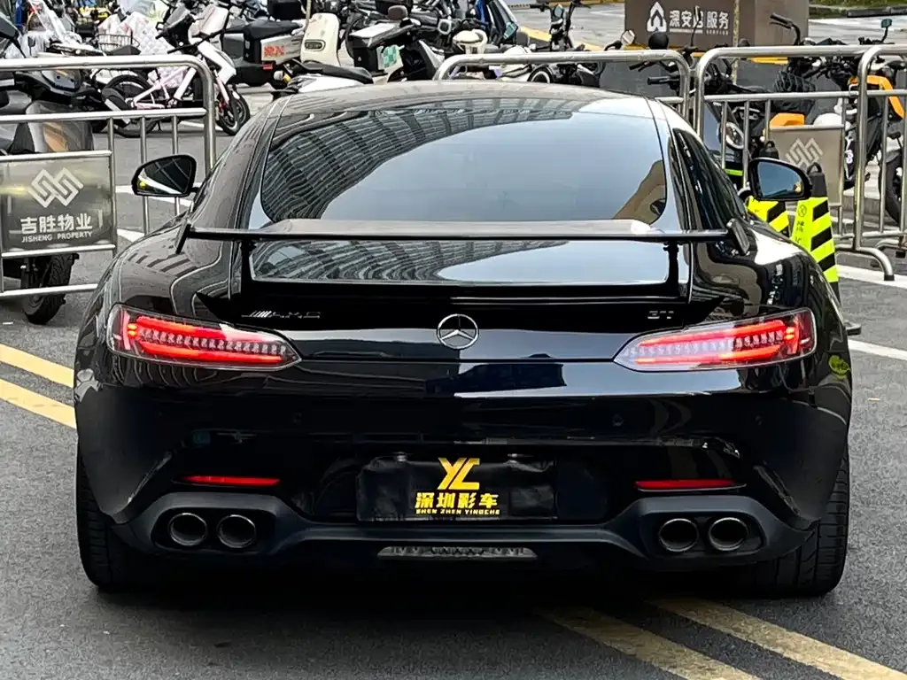 Mercedes-Benz AMG GT — фото 10
