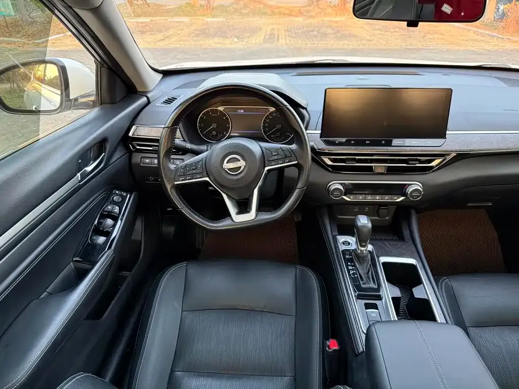 Nissan Teana — фото 4
