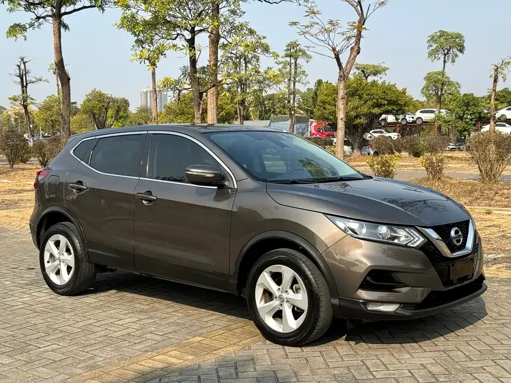 Nissan Qashqai — фото 3