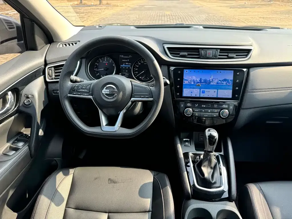 Nissan Qashqai — фото 9