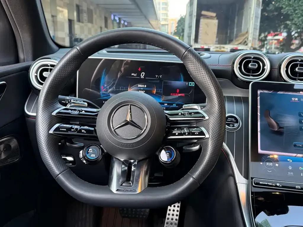 Mercedes-Benz GLC AMG — фото 2