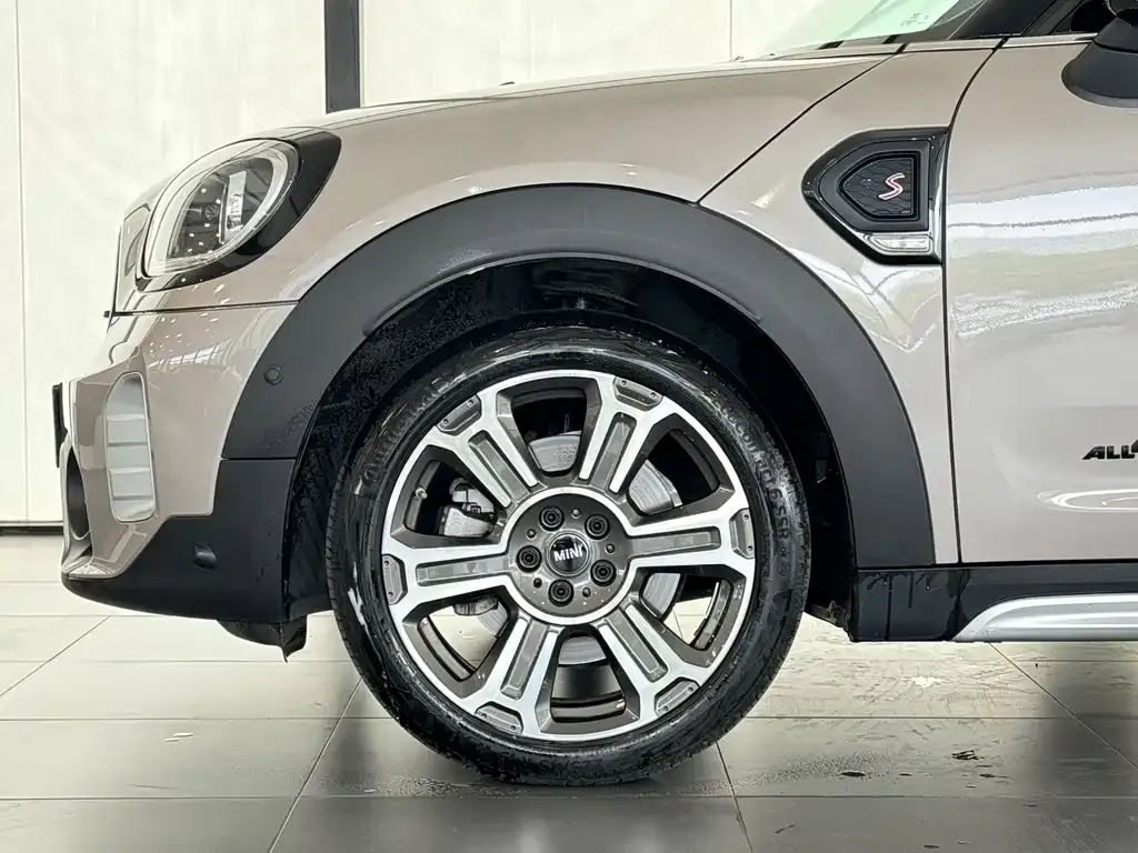 MINI Countryman — фото 2