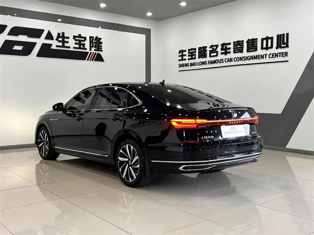 Volkswagen Passat — фото 6
