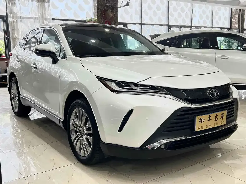 Toyota Harrier — фото 9