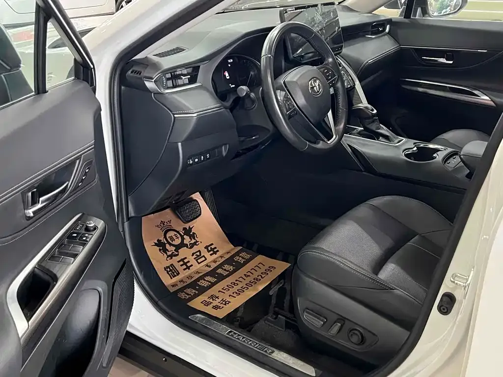 Toyota Harrier — фото 5
