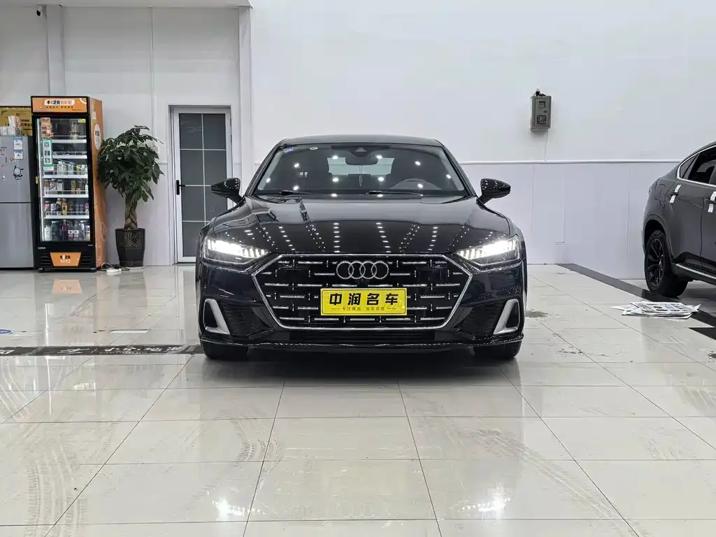 Audi A7L — фото 4