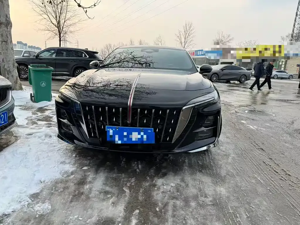 Hongqi H6 — фото 1