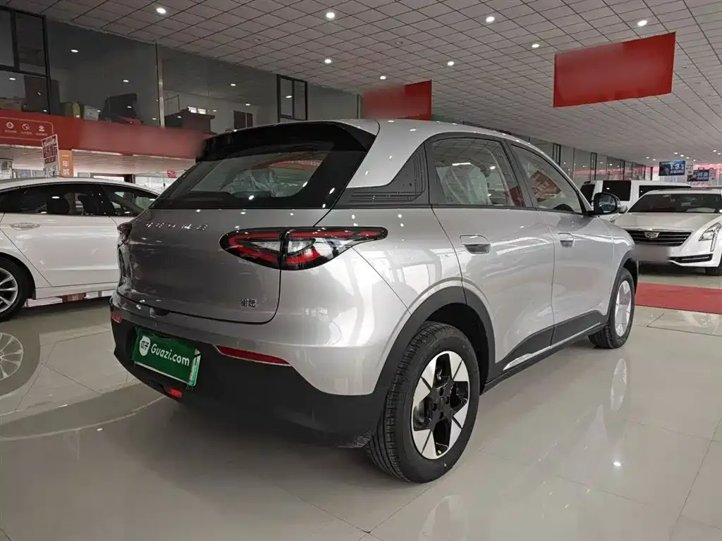 Geely Starburst — фото 4