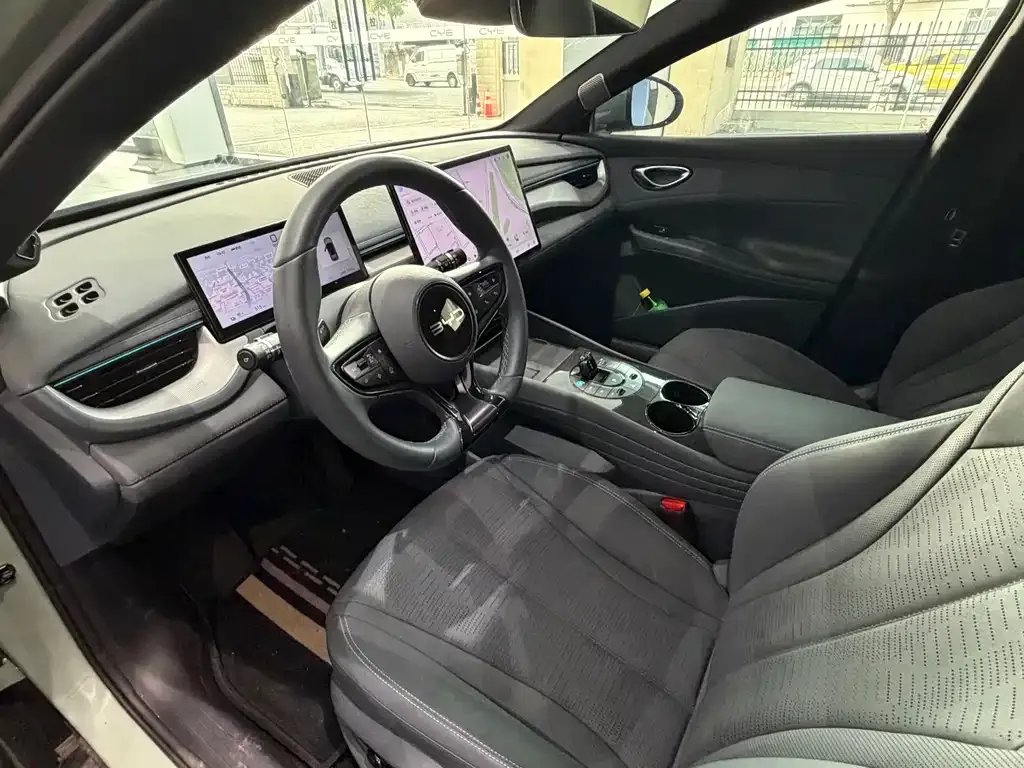 BYD Seal 06GT — фото 8