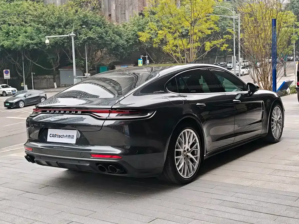 Porsche Panamera — фото 10