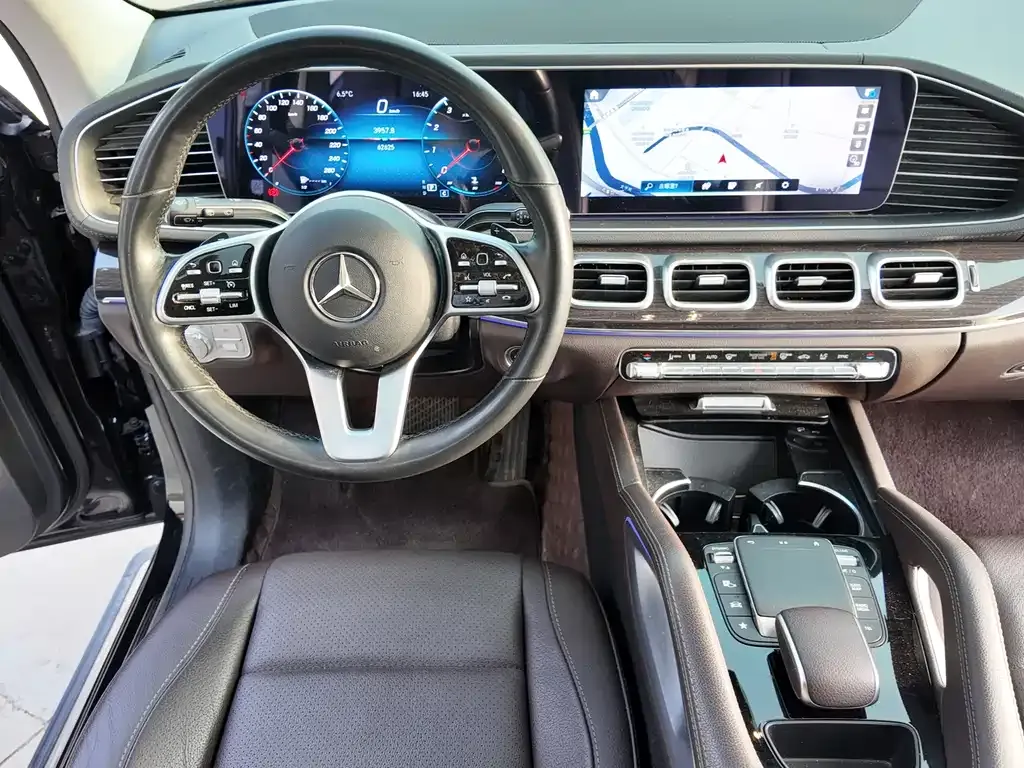 Mercedes-Benz GLE — фото 6