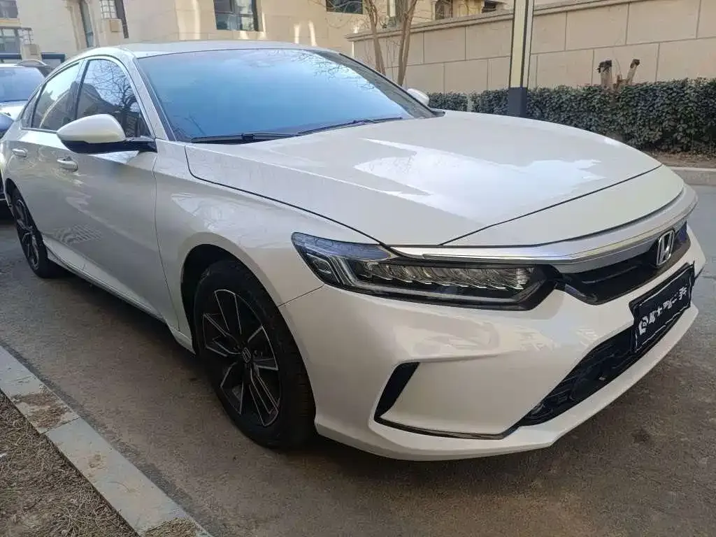 Honda Inspire — фото 10