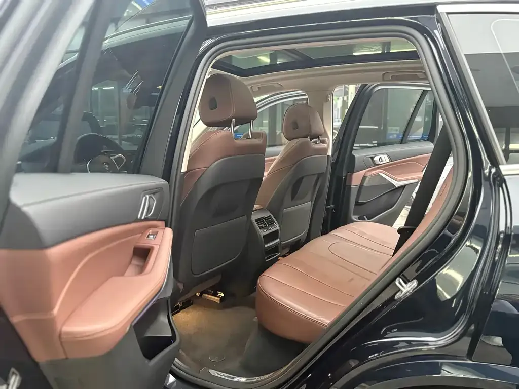 BMW X5 (Import) — фото 4