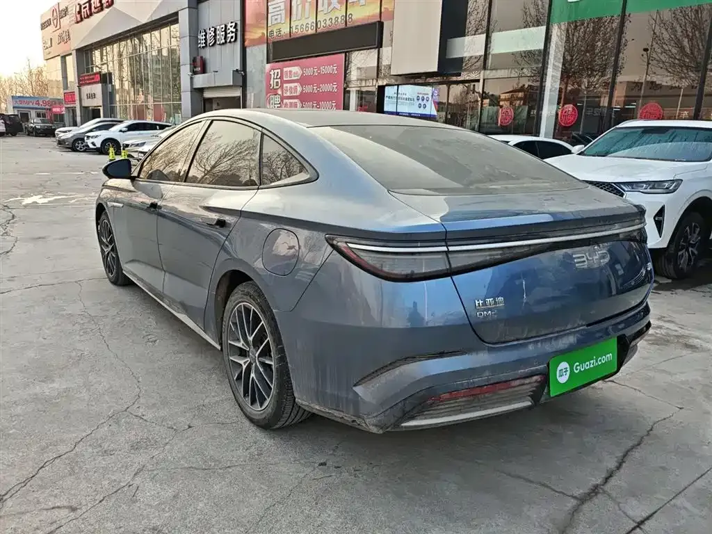BYD Seal — фото 8