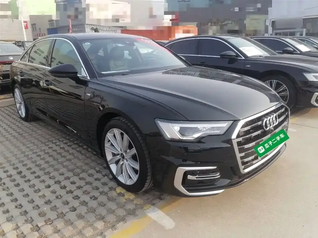 Audi A6L — фото 10