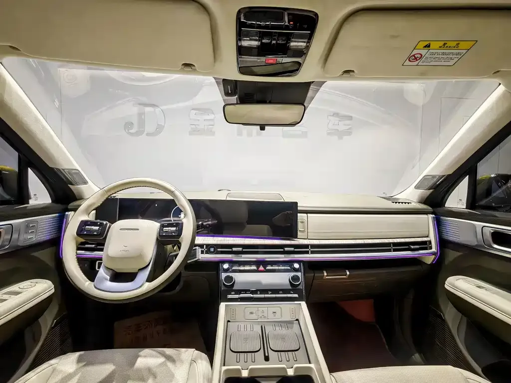 Hyundai Santa Fe — фото 9