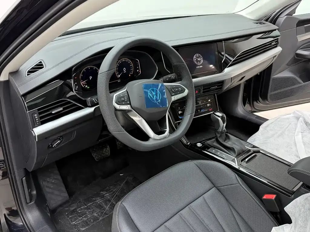 Volkswagen Passat — фото 5