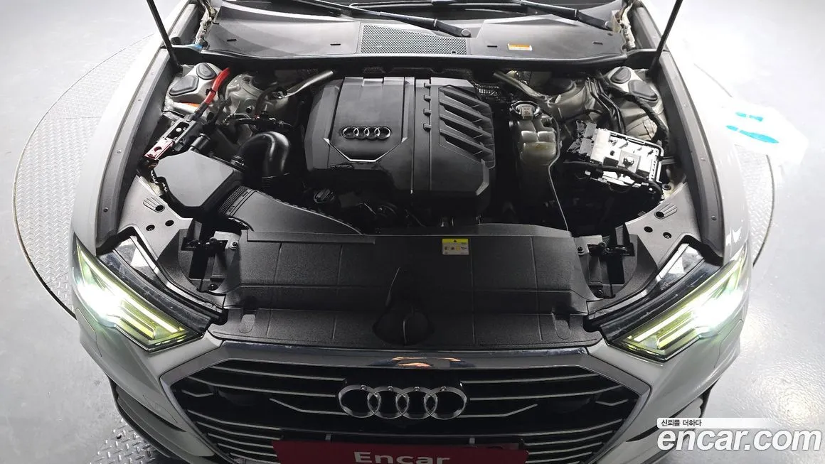 Audi A6 — фото 8