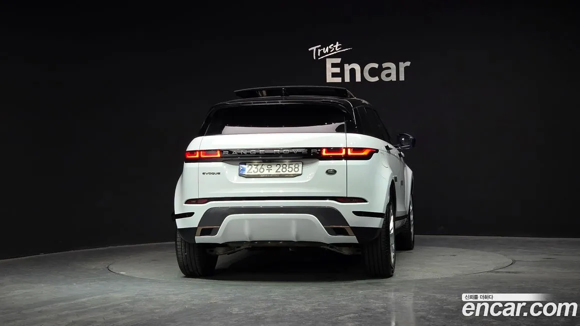 Land Rover Range Rover Evoque — фото 2
