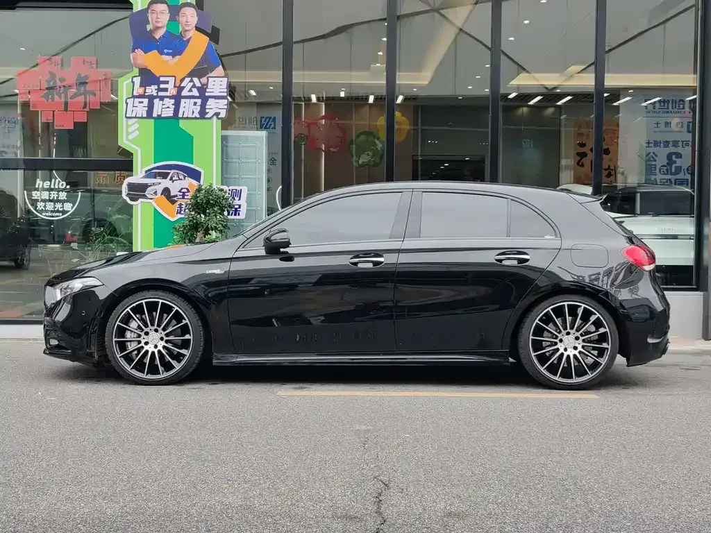 Mercedes-Benz A-Class AMG (Import) — фото 8