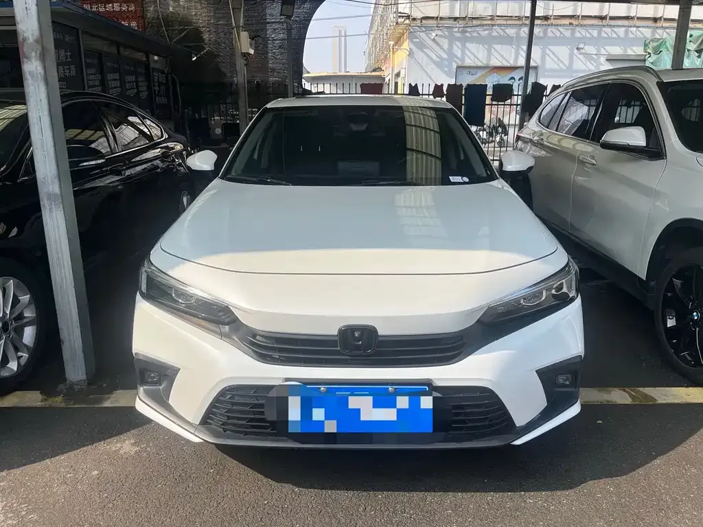 Honda Civic — фото 10