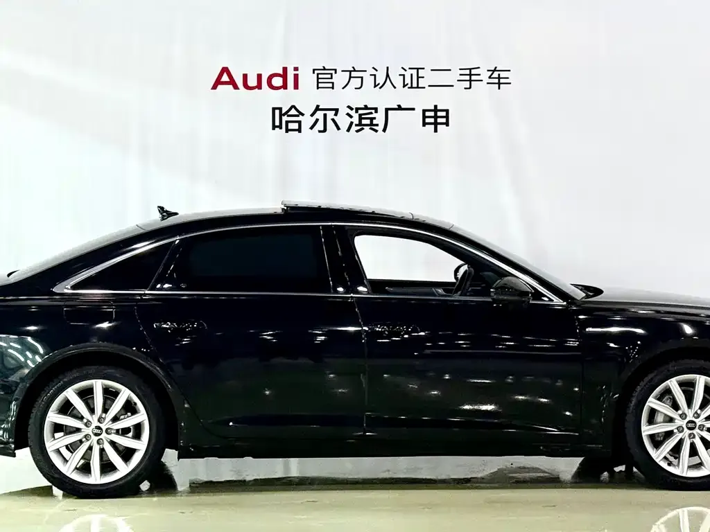 Audi A6L — фото 7