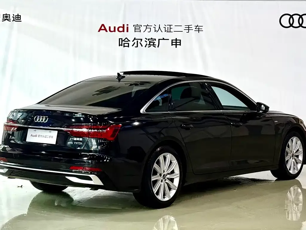 Audi A6L — фото 9