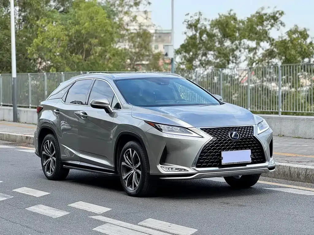 Lexus RX — фото 5