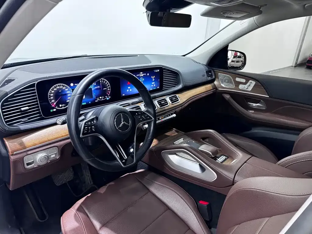 Mercedes-Benz GLE New Energy — фото 8