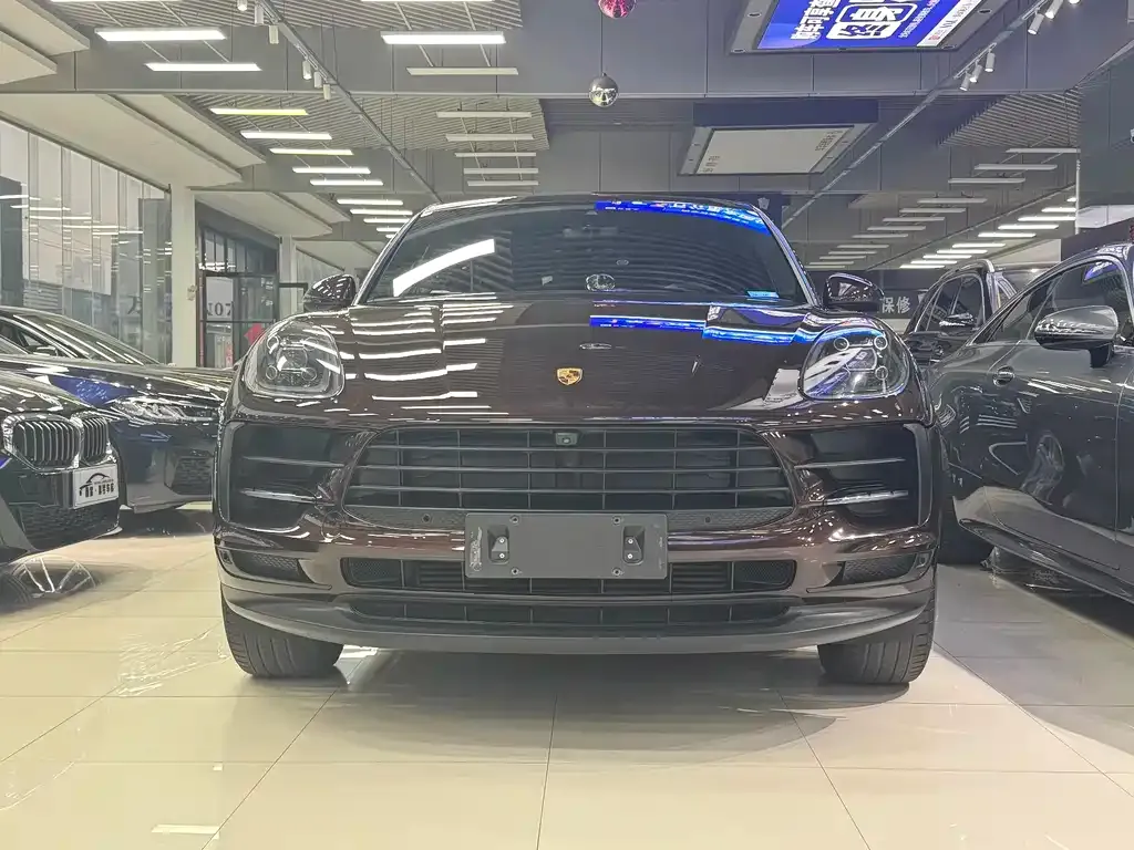 Porsche Macan — фото 5