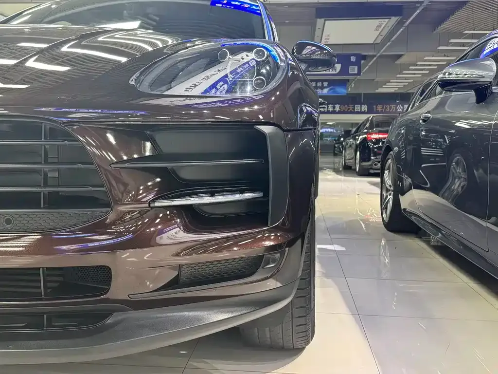 Porsche Macan — фото 7