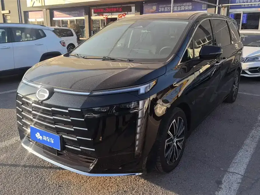 GAC Motor Trumpchi E8 — фото 1