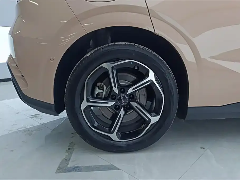 BYD Seal 06GT — фото 2