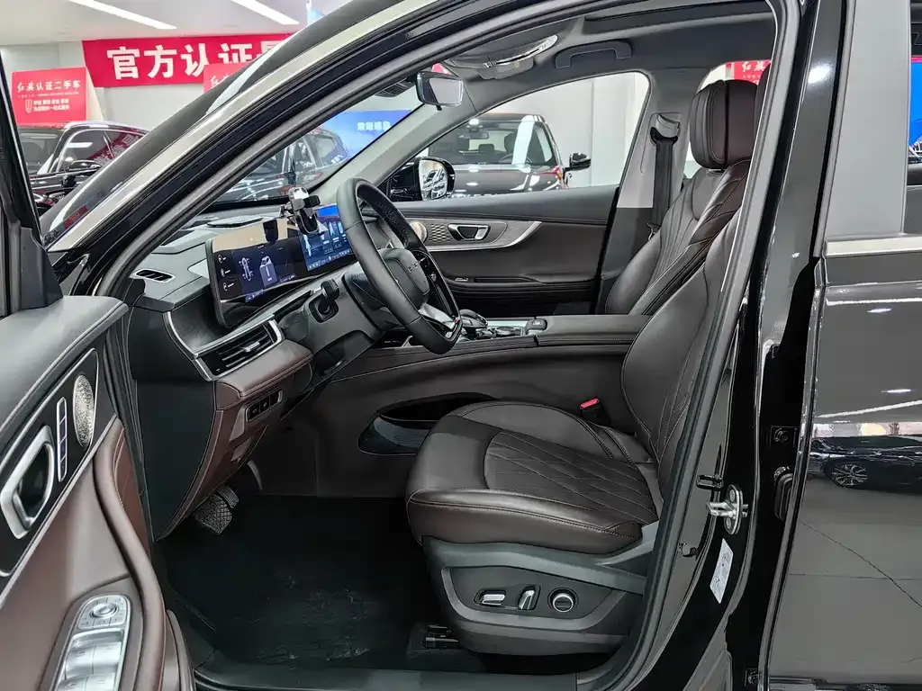 Chery Tiggo 8 PRO — фото 10