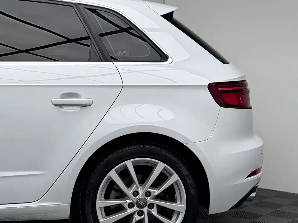 Audi A3 — фото 3