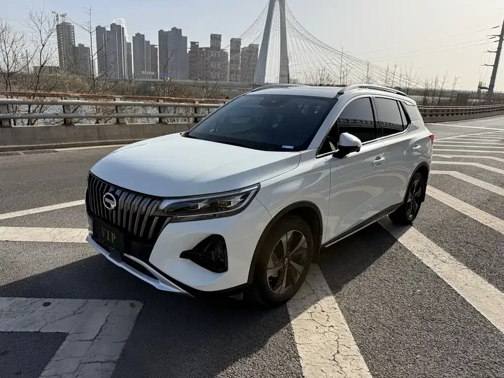 GAC Motor Trumpchi GS4 — фото 1