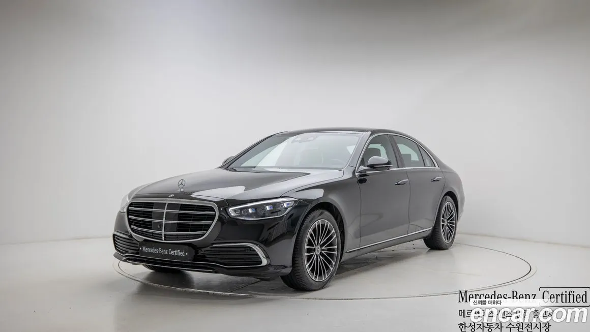 Mercedes-Benz S-Class — фото 1
