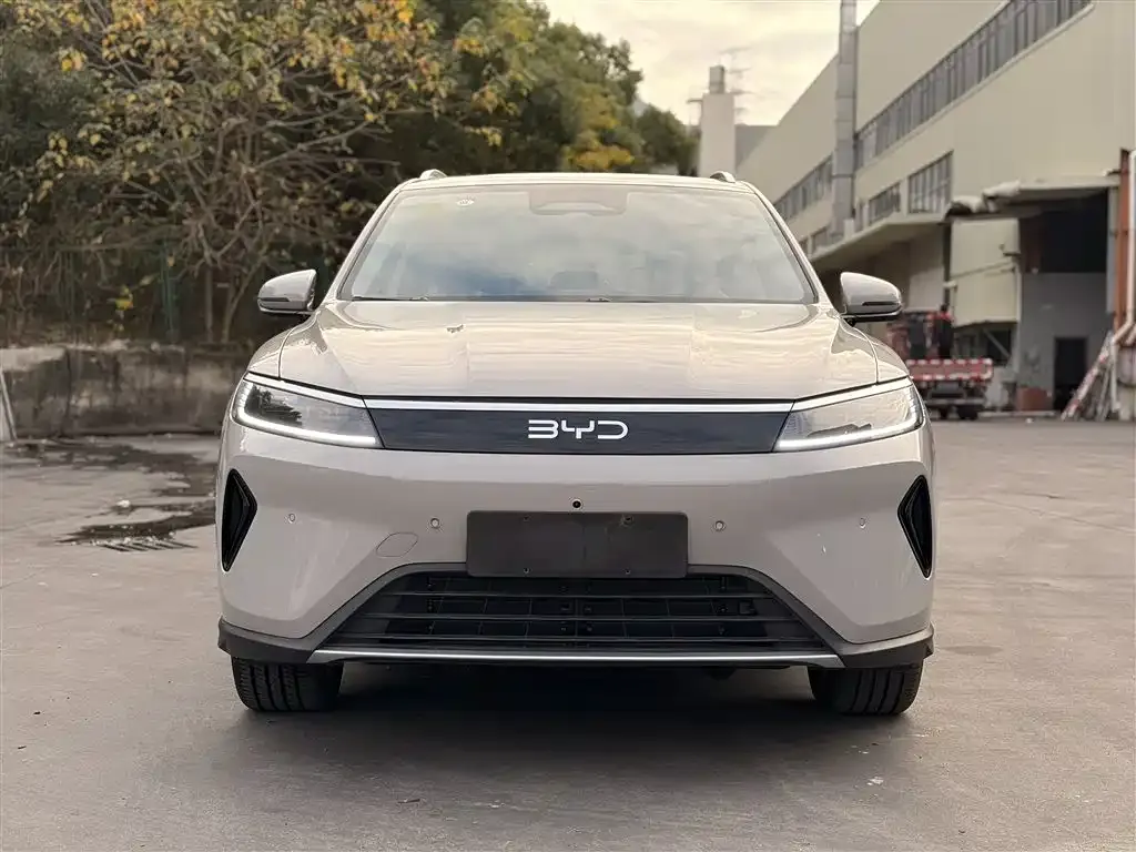 BYD Seal 05 DM-i — фото 7