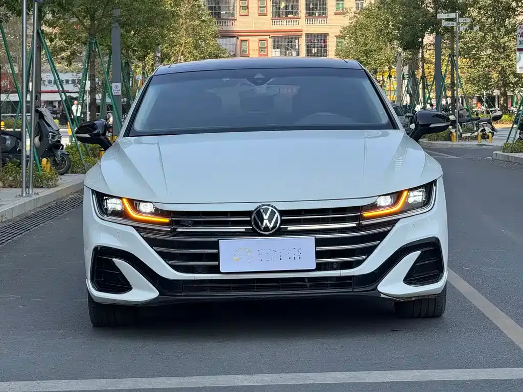 Volkswagen CC — фото 9