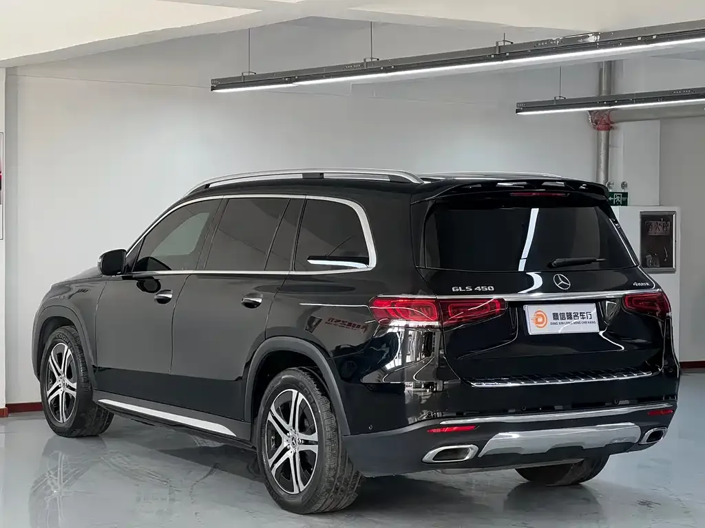 Mercedes-Benz GLS — фото 7