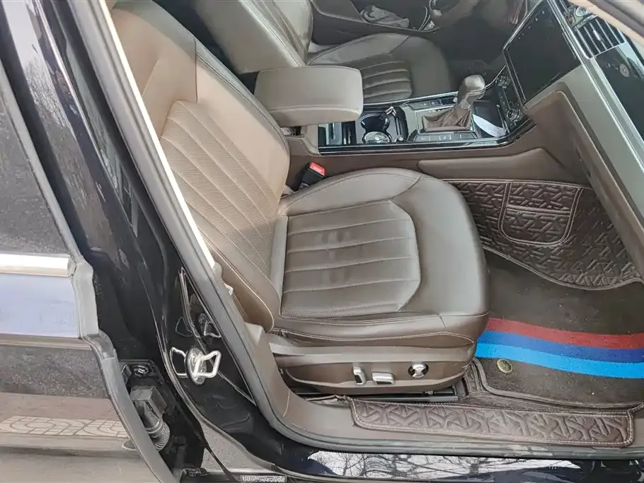 Volkswagen Phideon — фото 2