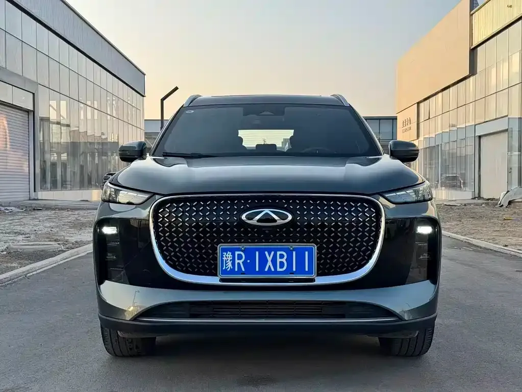 Chery Tiggo 8 PLUS — фото 9