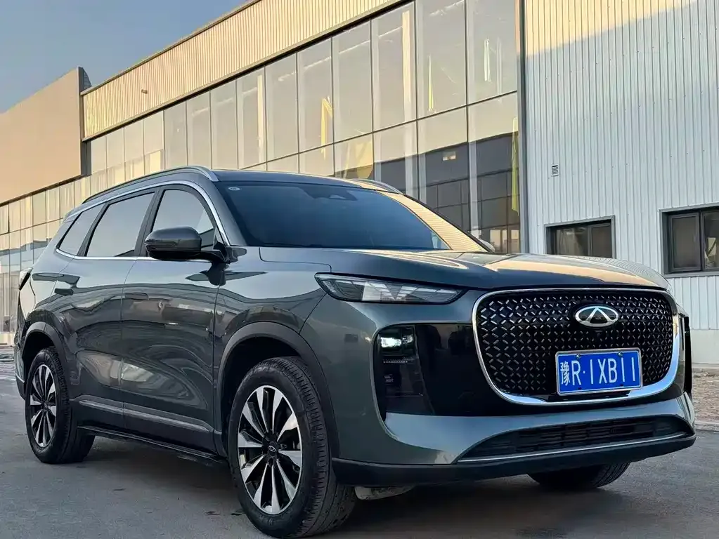 Chery Tiggo 8 PLUS — фото 2
