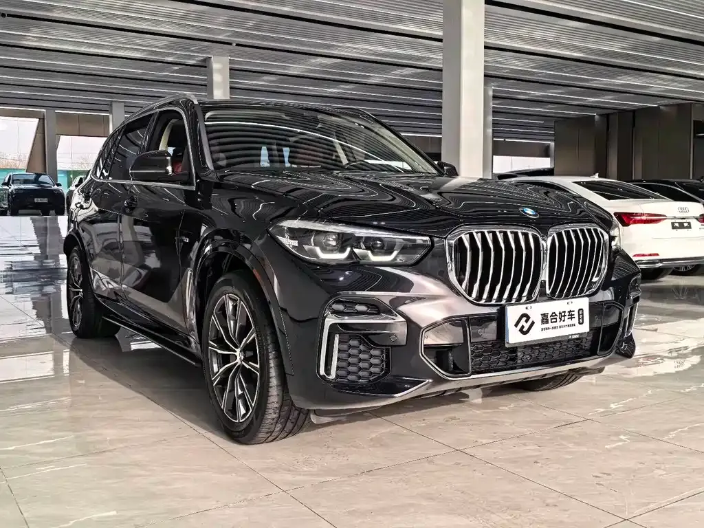 BMW X5 — фото 7