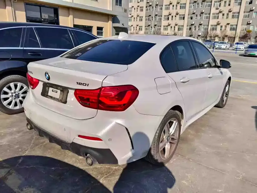 BMW 1 Series — фото 2