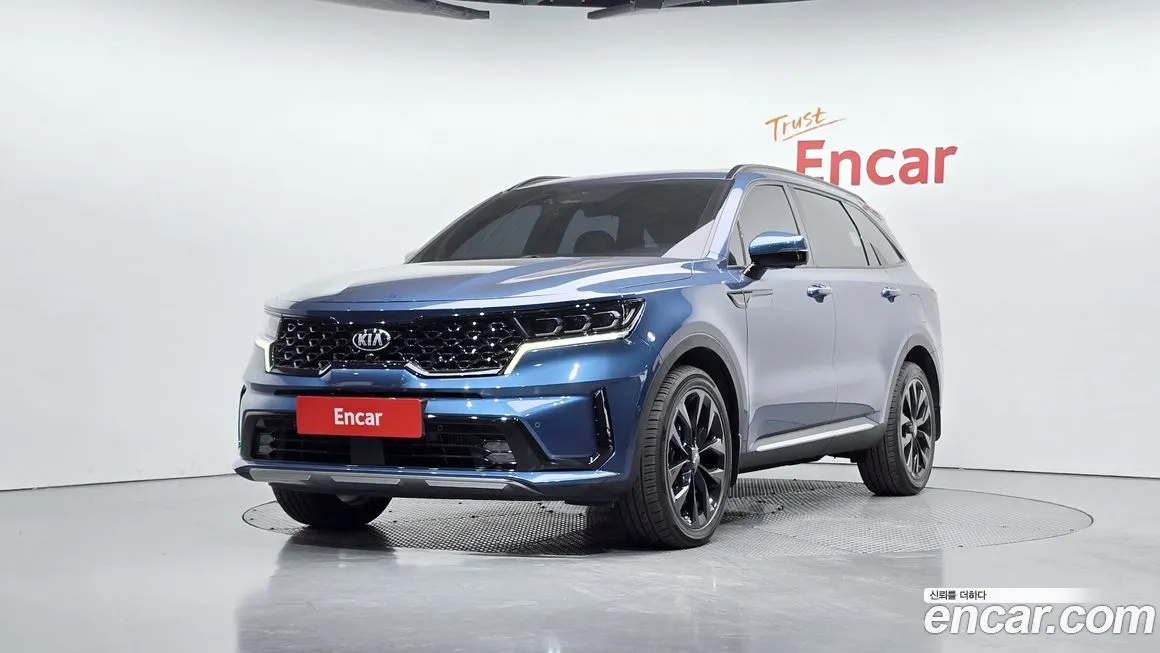Kia Sorento — фото 1