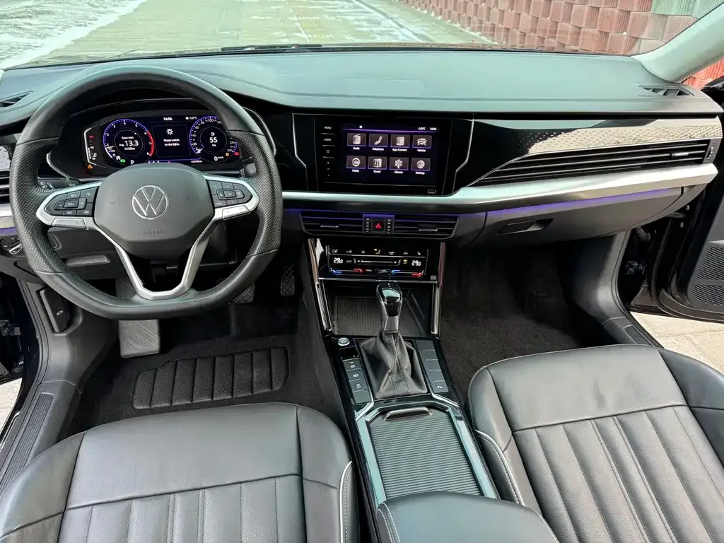 Volkswagen Passat — фото 3