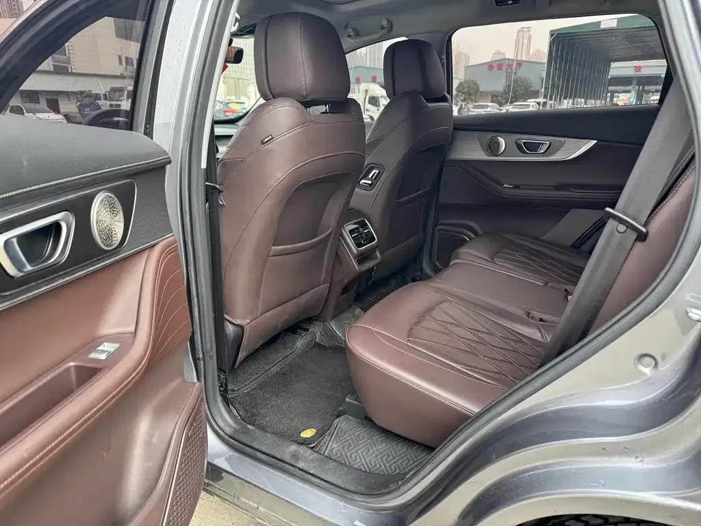 Chery Tiggo 8 PRO — фото 2