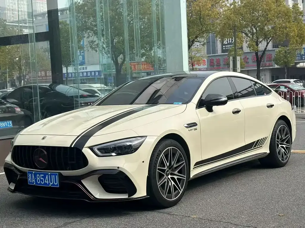 Mercedes-Benz AMG GT — фото 1